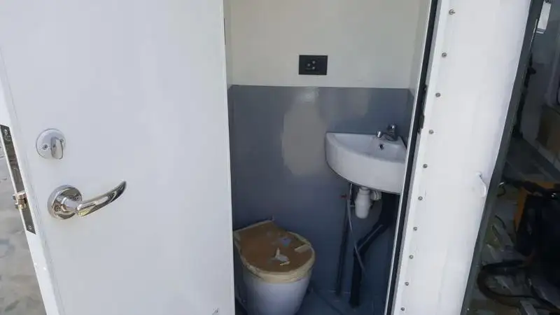 Bot juruterbang untuk jualan