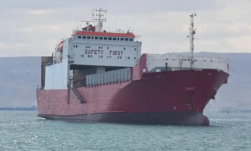 kapal RORO untuk jualan