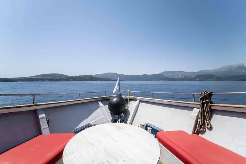 Kapal motor untuk jualan