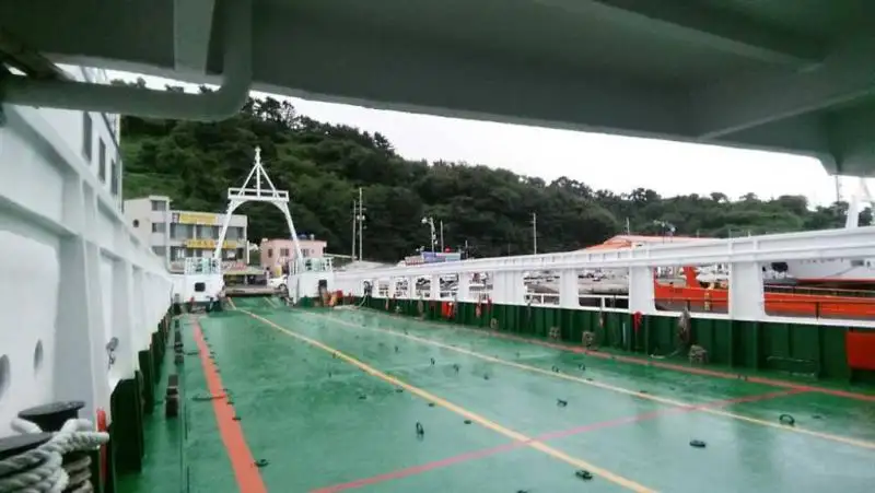 kapal RORO untuk jualan