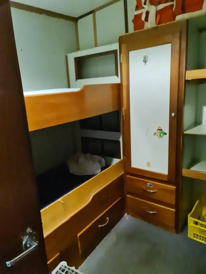 Kapal garis panjang untuk jualan