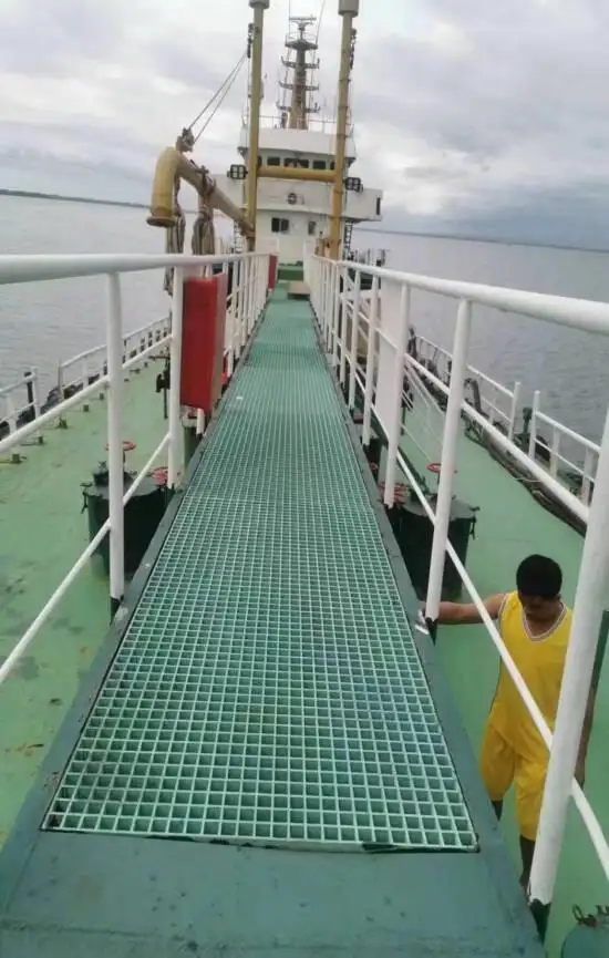 Kapal tangki minyak, Kapal tangki kimia untuk jualan