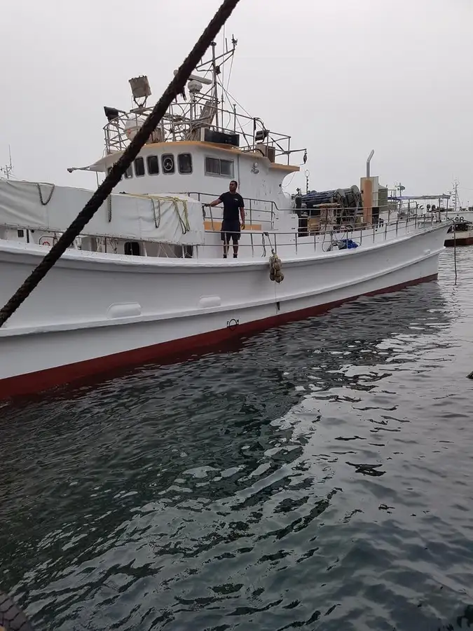 Kapal garis panjang untuk jualan