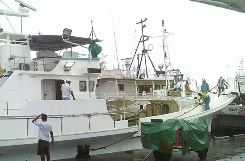Kapal garis panjang untuk jualan