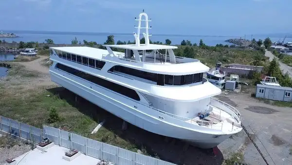Motor vessel for sale