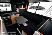 Kapal feri untuk jualan