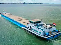 Tongkang untuk jualan