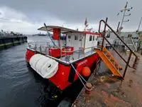 Katamaran untuk jualan