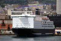 kapal RoPax untuk jualan