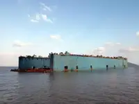 Dok terapung untuk jualan