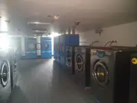 Tongkang untuk jualan