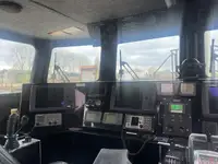 Katamaran untuk jualan