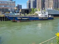 Kraf Pendaratan, Kereta kebal untuk jualan