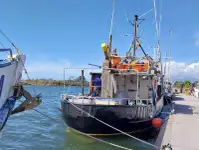 Kapal garis panjang untuk jualan