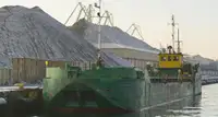 Tongkang untuk jualan