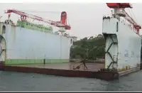 Dok terapung untuk jualan