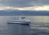 Kapal motor untuk jualan