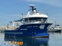 Penangkap ikan pukat tunda untuk jualan