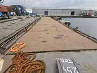 Tongkang untuk jualan