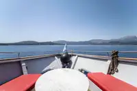 Kapal motor untuk jualan