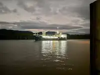 Kapal bekalan untuk jualan