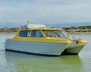 Kapal motor untuk jualan